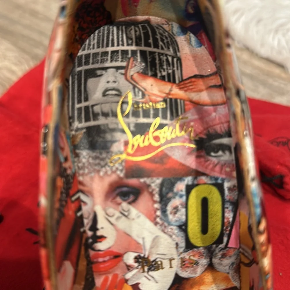 Limited Edition Christian Louboutin Hot Chick Scallop Pointed Toe Pump- SZ 40 - Picture 11 of 13